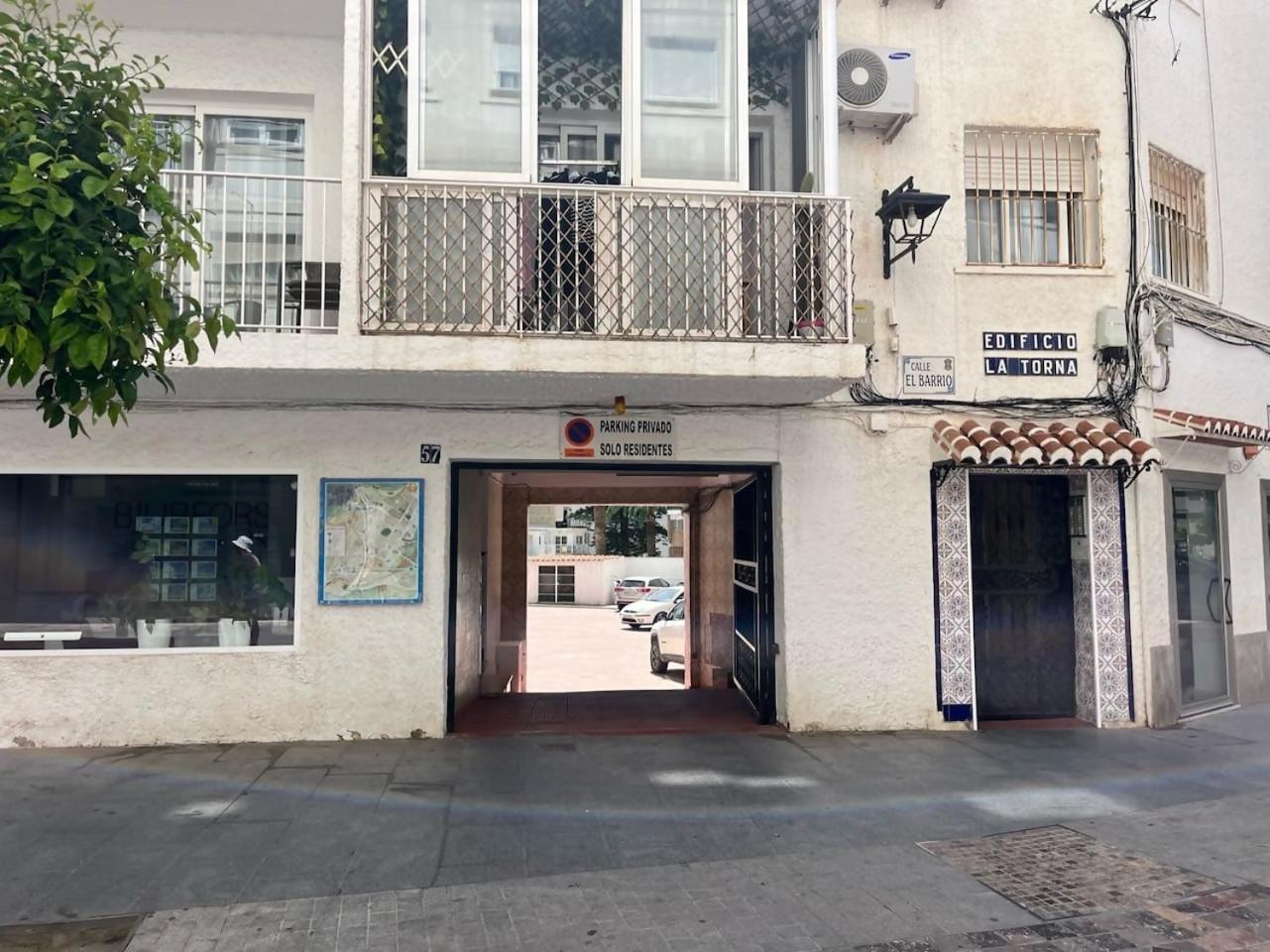 Apartamento 3 Hab Con Parking Junto A La Playa Nerja Extérieur photo